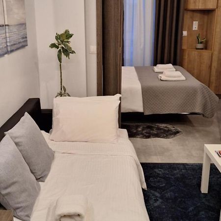 Domus City Apartment With Wonderful Balcony Солун Екстериор снимка