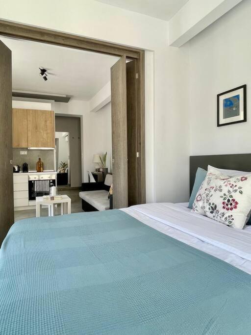 Domus City Apartment With Wonderful Balcony Солун Екстериор снимка